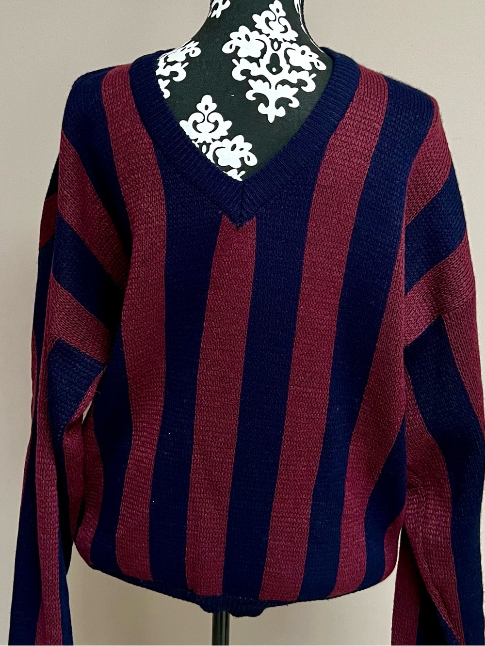 BOTANY 500 Men’s Vintage 80s 90s NWT Striped V-Neck Sweater - Picture 1 of 7